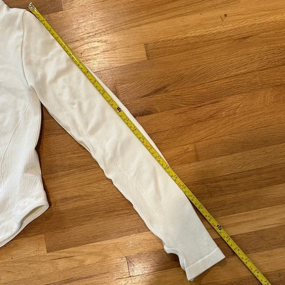 *last chance* Amazon | Women's Cream Hoodie - Picture 9 of 15